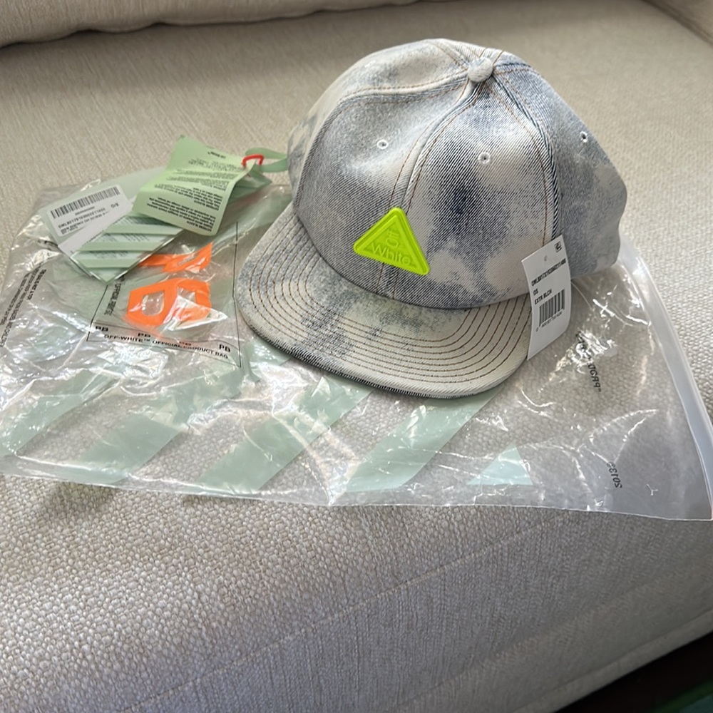 Men’s acid wash Off-White c/o Virgil Abloh denim cap
